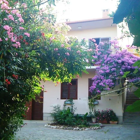 דירה In Villa, Private Pool, Big Garden, Close To Sea And Old Town *