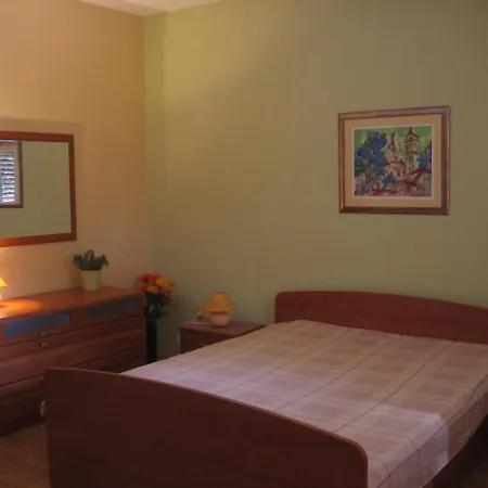 Apartamento In Villa, Private Pool, Big Garden, Close To Sea And Old Town Zadar